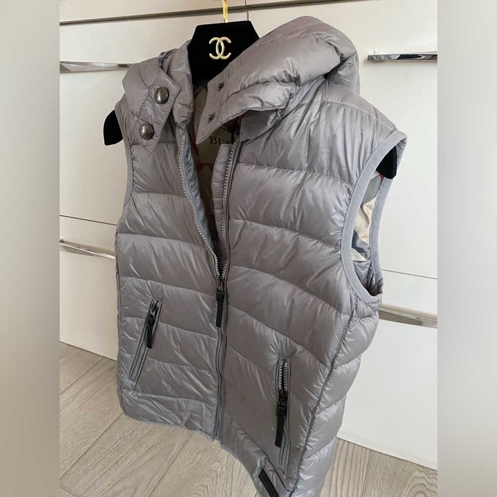 Burberry Silver Quilted Hooded Vest - Picture 3 of 6